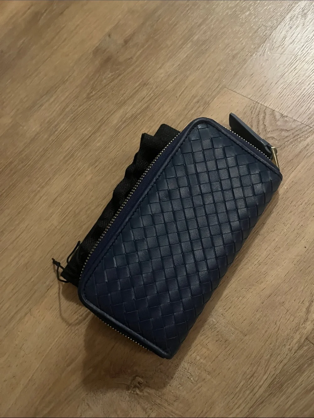 Woven zipper navy wallet from Tiffany and Fred